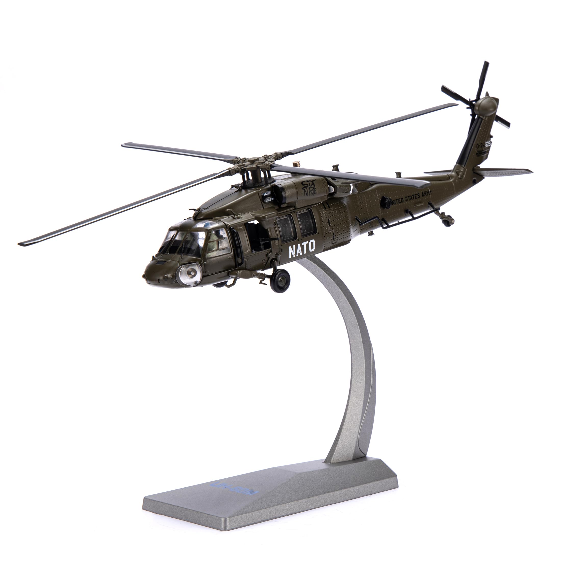 アメリカ陸軍UH-60 ブラックホーク　1/72 スケールモデル Amazon.com: NUOTIE 1/72 Classic U.S. Navy UH-60 Black Hawk General